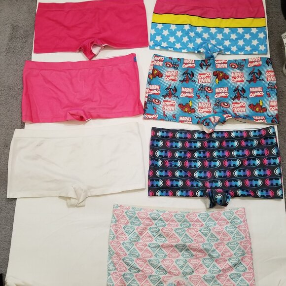 Marvel and DC comics girls short underwear, size girls XL 14/16 - Picture 2 of 11